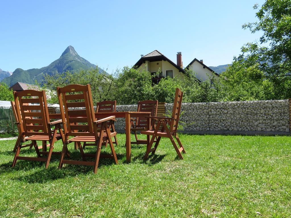 Apartments Skok With Rafting And Free Parking 보베츠 외부 사진