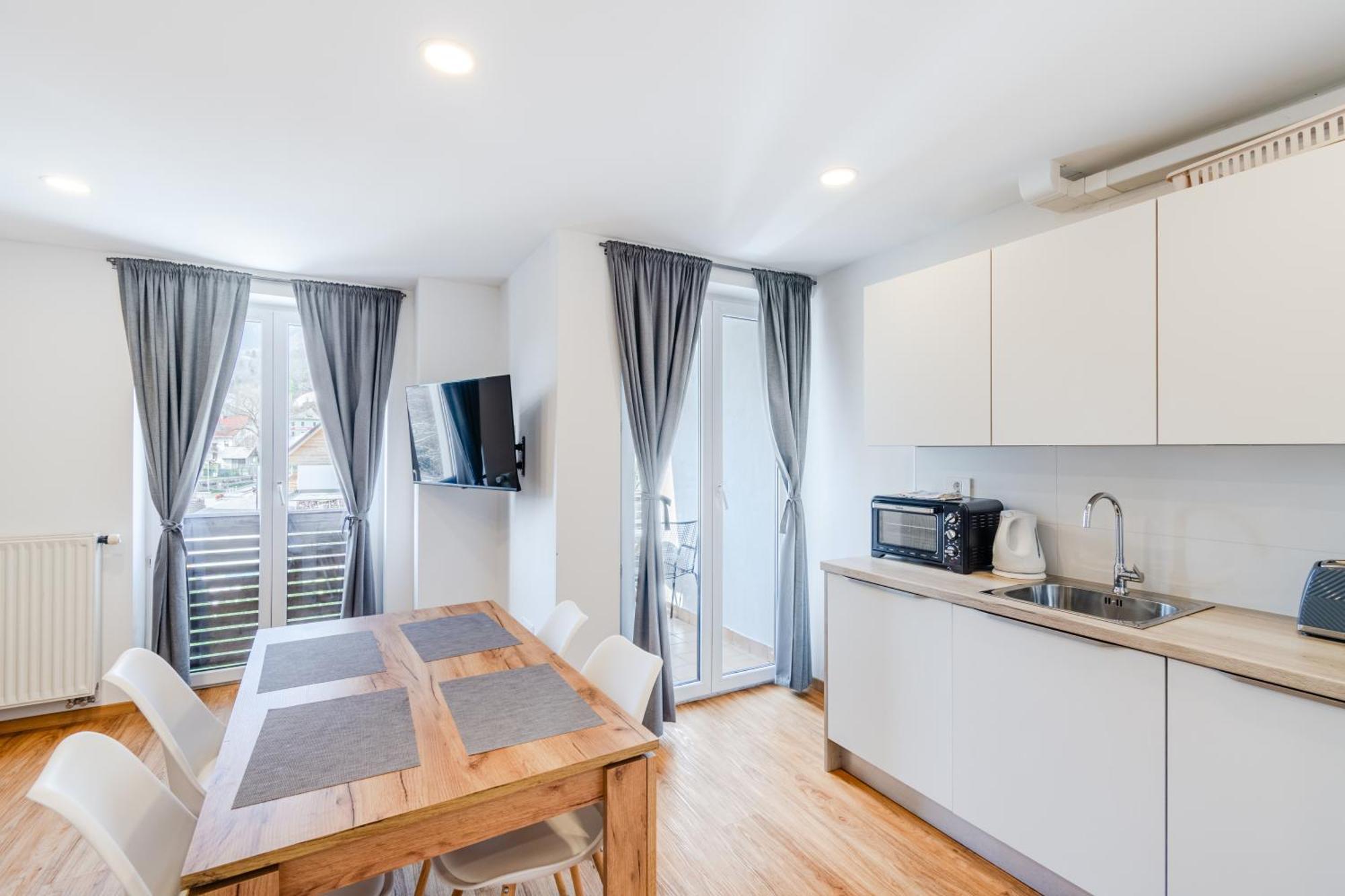 Apartments Skok With Rafting And Free Parking 보베츠 객실 사진
