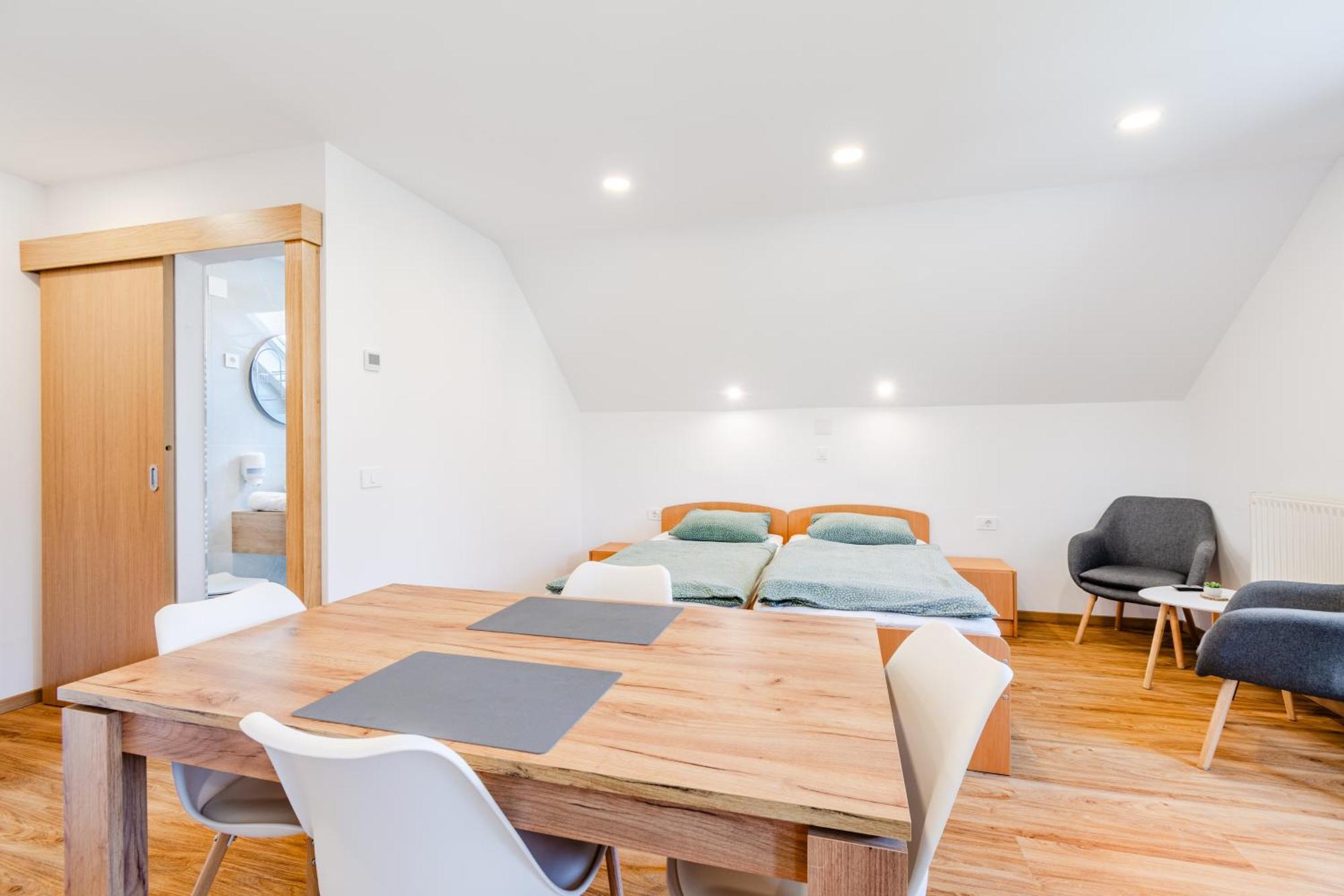 Apartments Skok With Rafting And Free Parking 보베츠 객실 사진