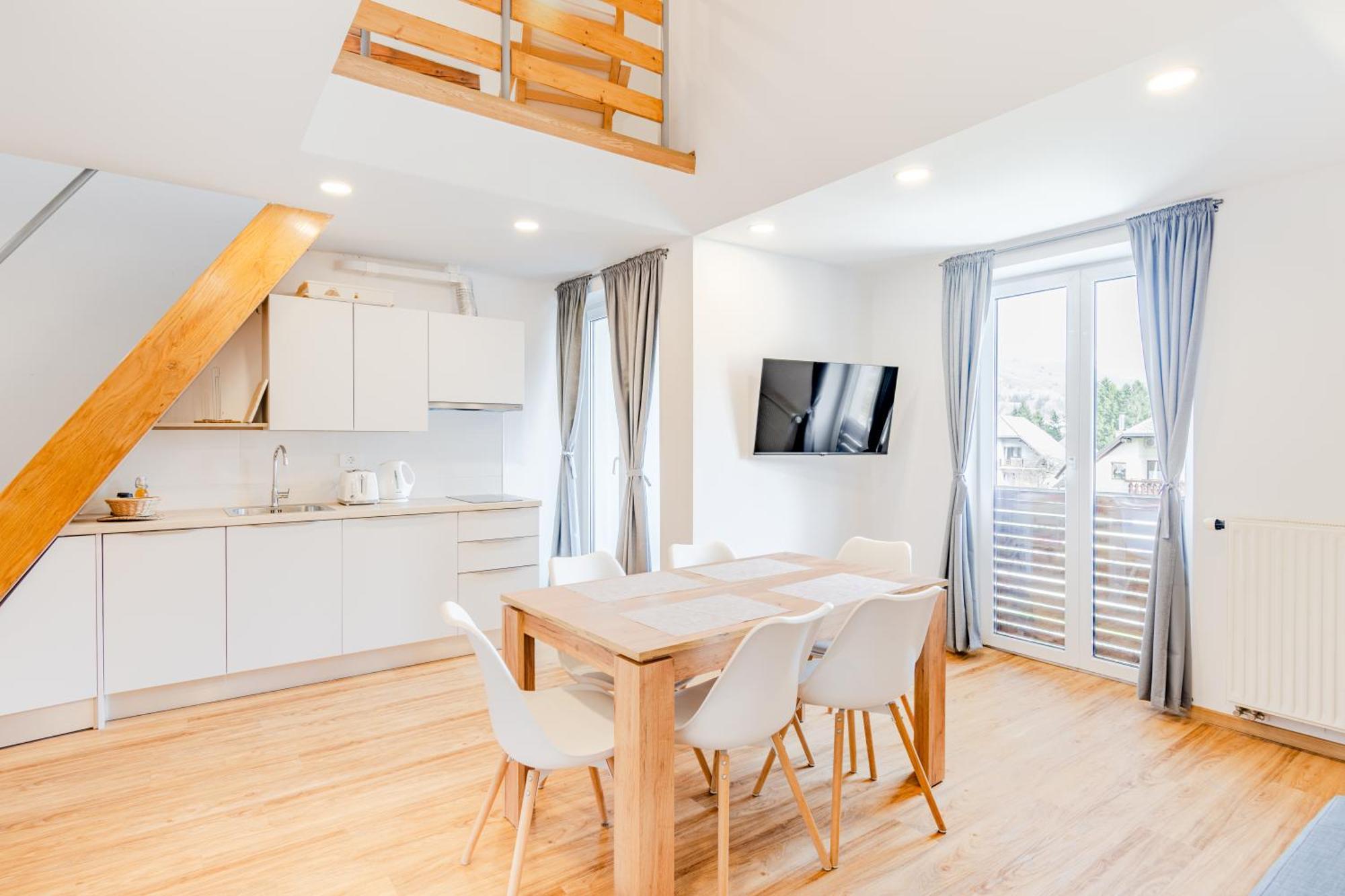 Apartments Skok With Rafting And Free Parking 보베츠 객실 사진