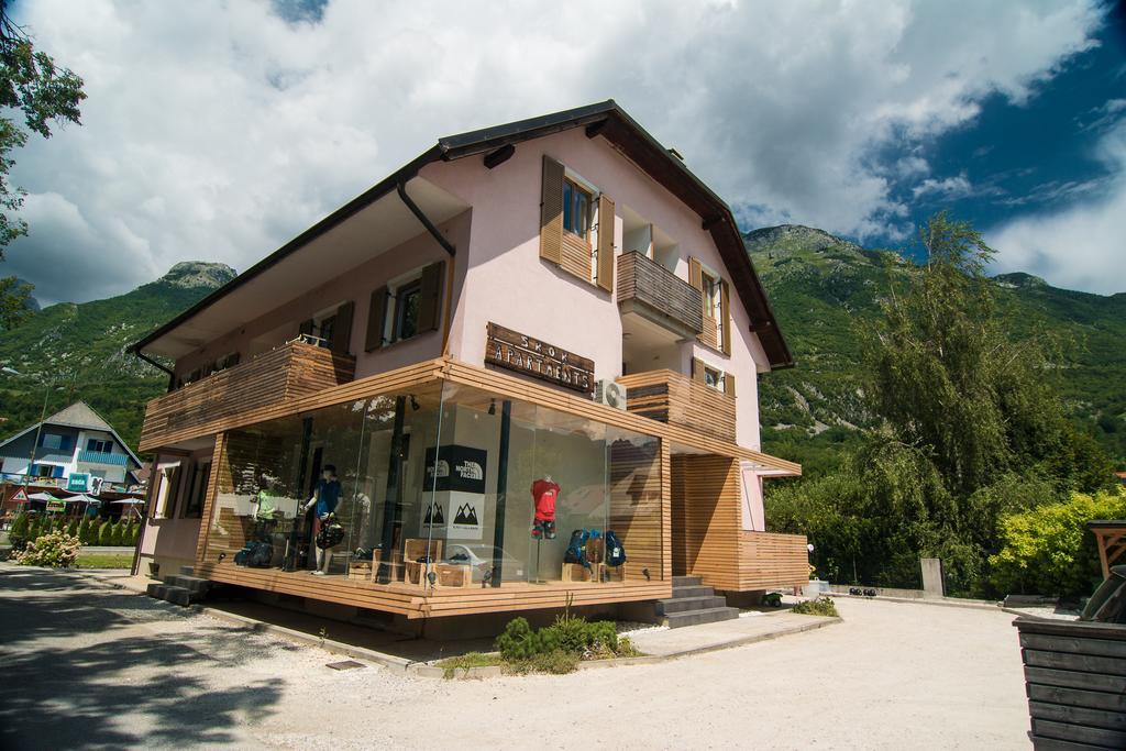 Apartments Skok With Rafting And Free Parking 보베츠 외부 사진