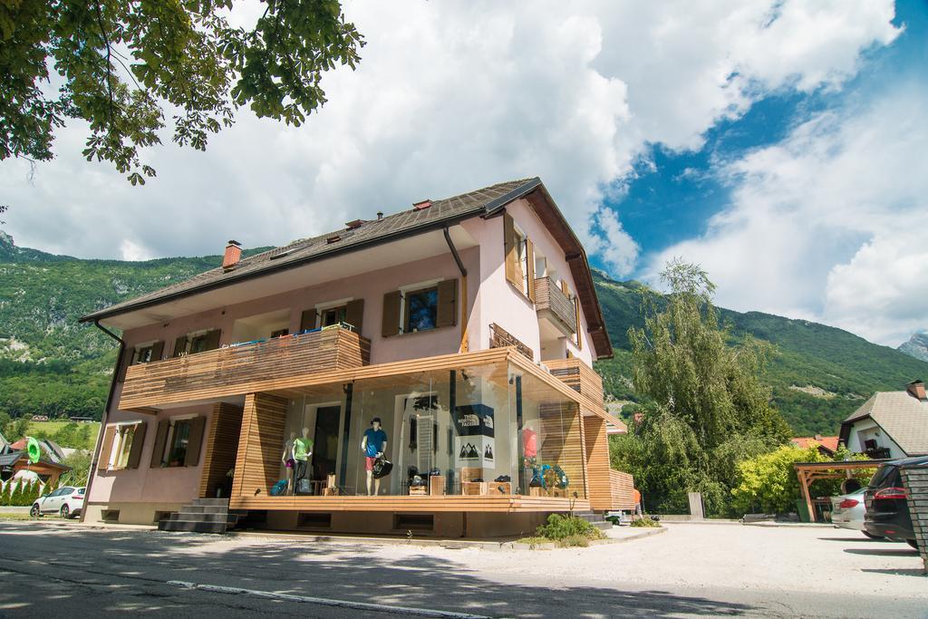 Apartments Skok With Rafting And Free Parking 보베츠 외부 사진